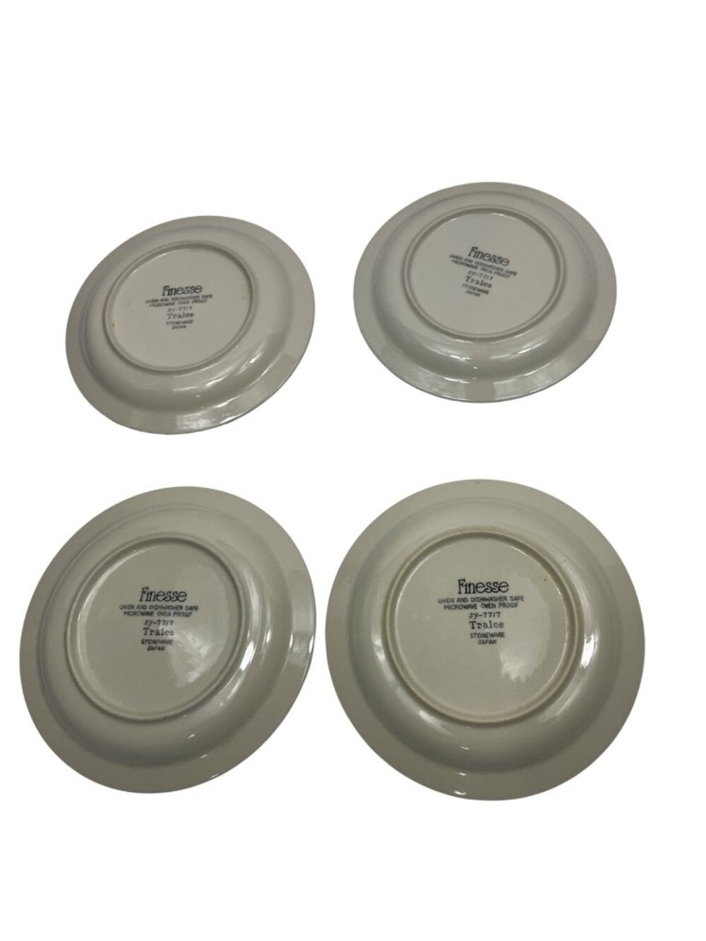 Set Of 4 Finesse Tralee Stoneware Plates Blue & Beige Oven Microwave Dishwasher - Picture 3 of 5